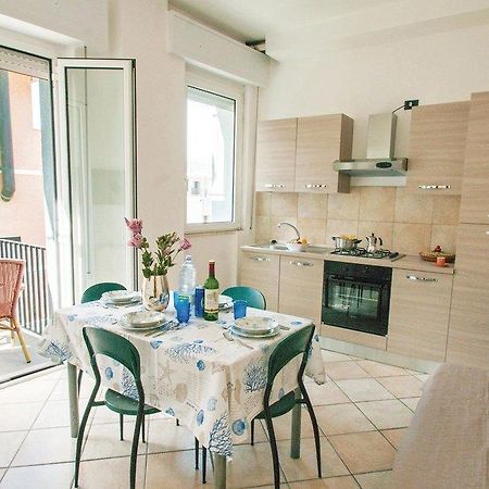 Residence Doral Римини Экстерьер фото