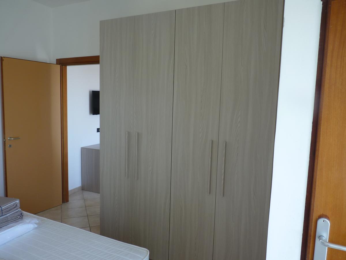 Residence Doral Римини Экстерьер фото